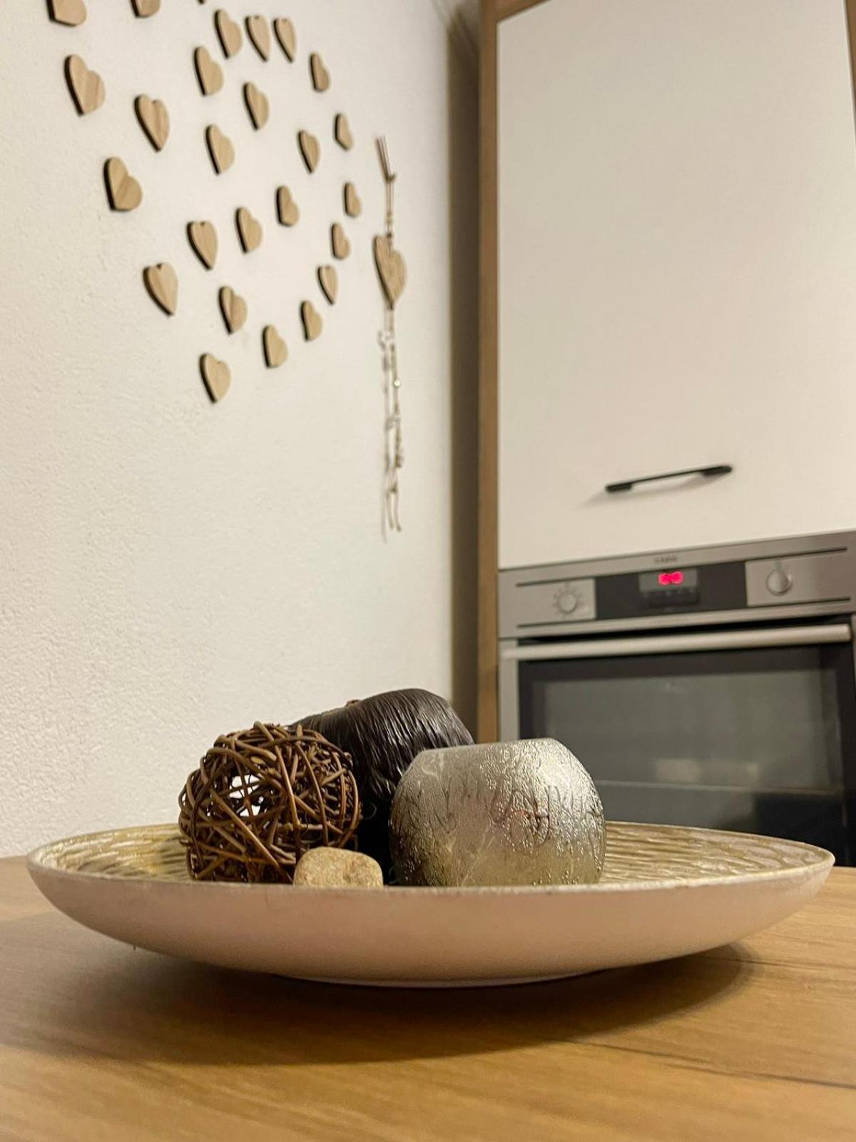 Nessi Apartment Priştine Dış mekan fotoğraf