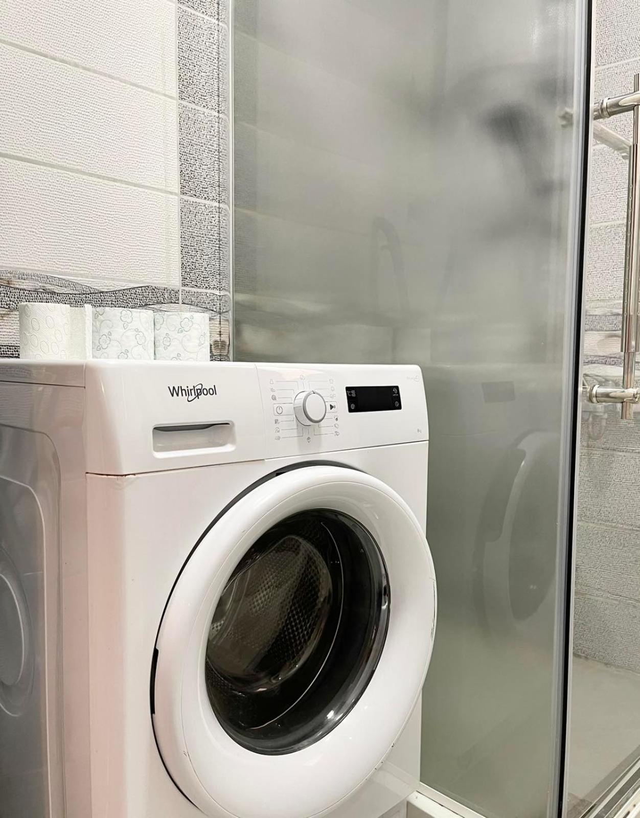 Nessi Apartment Priştine Dış mekan fotoğraf